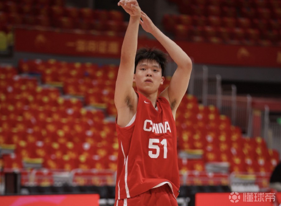 媒体人：赵继伟落选亚运会是对健康保护，杨瀚森则是要打NBA